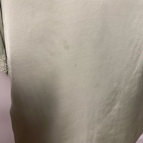 BHLDN‎ INTIMATES ROBE SIZE MEDIUM - Picture 6 of 11